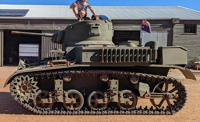 Thumbnail of Photo Number 33837