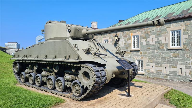 Thumbnail of Photo Number 40717