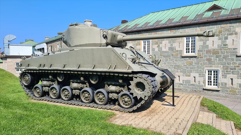 Thumbnail of Photo Number 40732