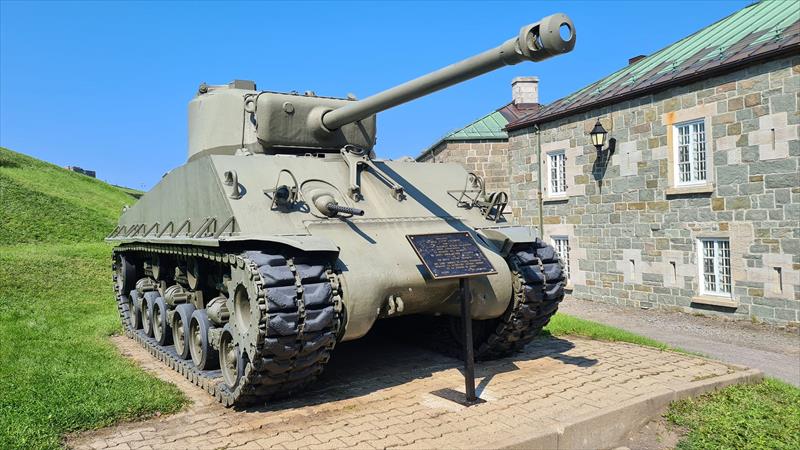 Thumbnail of Photo Number 40750