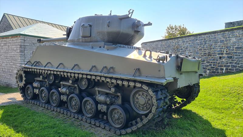 Thumbnail of Photo Number 40761