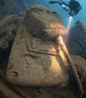 Picture from:  https://www.facebook.com/photo?fbid=1991226981097309&set=pcb.1991230187763655